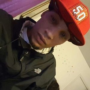 Meet your Posher, Luis